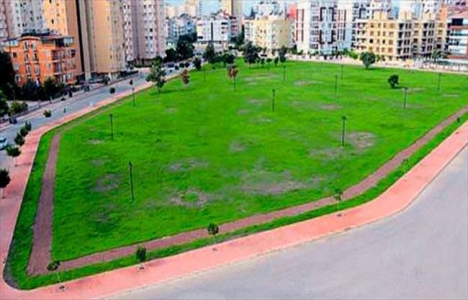 Antalya Muratpaşa'da boş alanlar kente kazandırılıyor! 