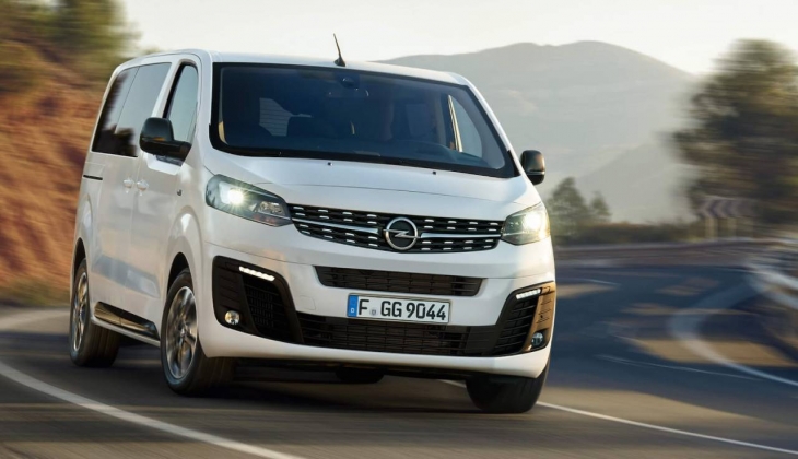 Opel Zafira minibüsten dev kampanya! İşte 7 Ekim 2022 fiyat listesi…