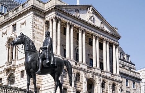 İngiltere Merkez Bankası faiz oranını değiştirmedi!