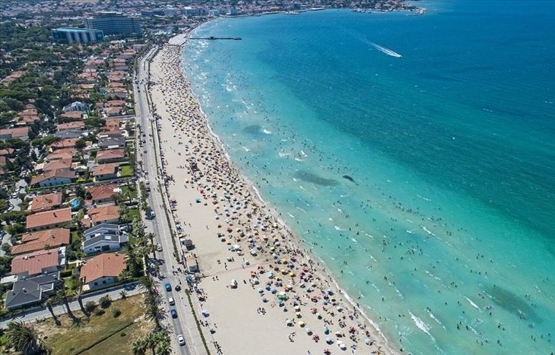 Çeşme deki kaçak rezidans için yıkım kararı verildi!