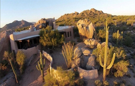 Taş Devri Evi 4.2 milyon dolara satılıyor!