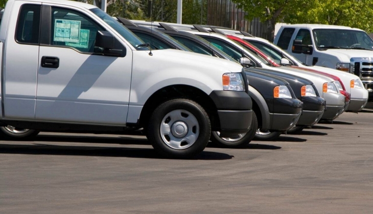 İkinci el otomotiv satışlarında son durum! Araçlarda kilometre yükseltmek sahtekarlık mı?