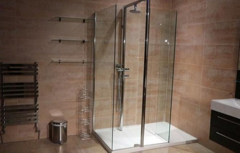 Cenk Tosun un Liverpool daki yeni evi!