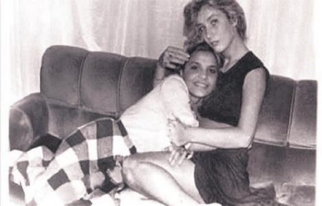 Kibariye: Seda Sayan ile bodrum katında kirada oturduk!