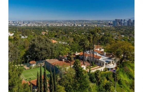 LeBron James efsanelerin yaşadığı malikaneyi satın aldı!