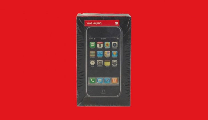 Bu İPhone dan başka yok! Fiyatı ise dudak uçuklatıyor