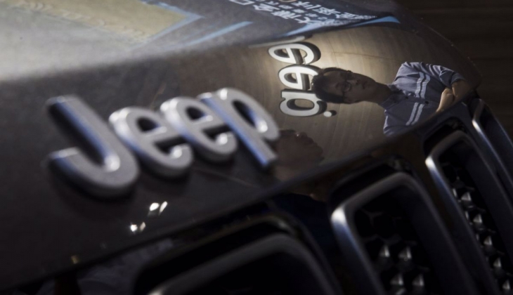 Ünlü araba markası resmen fabrikasını kapattı: Siyasi baskı var!