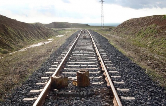 Ankara-İzmir Yüksek Standartlı Demiryolu projesi TBMM de!