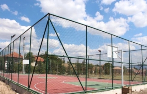 Beyşehir'de çok amaçlı spor sahaları inşa ediliyor!