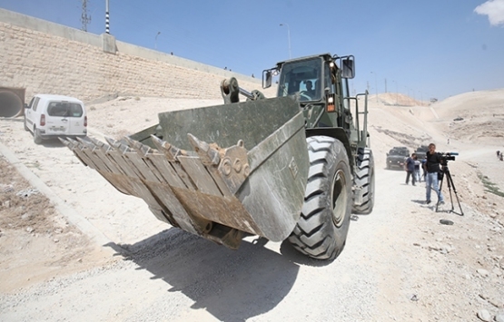 İsrail, Han el-Ahmer'in yıkımını erteledi!