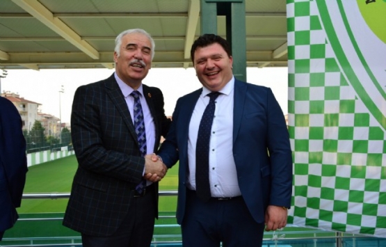 Mevlüt Aktan'dan Manisa'ya yeni stadyum müjdesi!