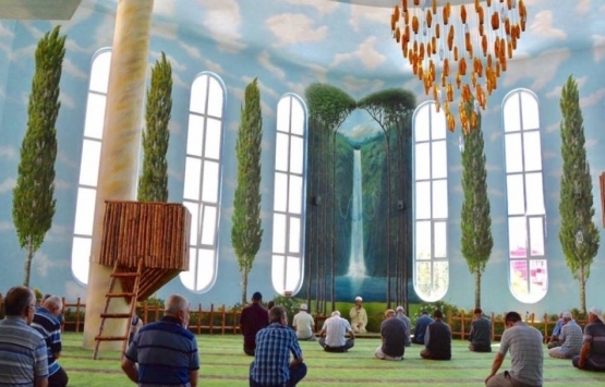 Kırşehir Hamidiye Camisi iç dizaynı ile dikkat çekiyor!