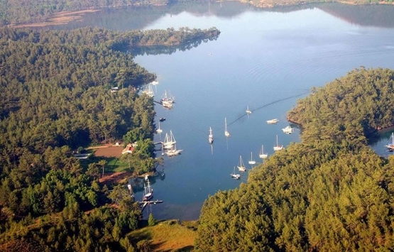 Marmaris Okluk Koyu nda inşa edilen binayla ilgili önerge verildi!