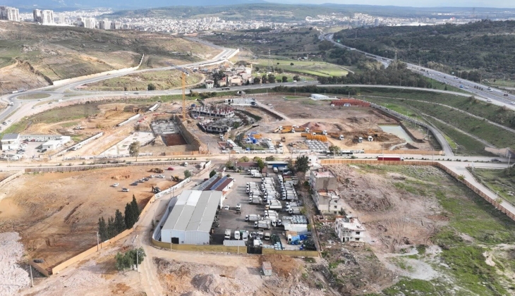 İzmir Uzundere kentsel dönüşüm projesinde 2026’ya kadar 3 bin 500 bağımsız bölüm tamamlanacak! 