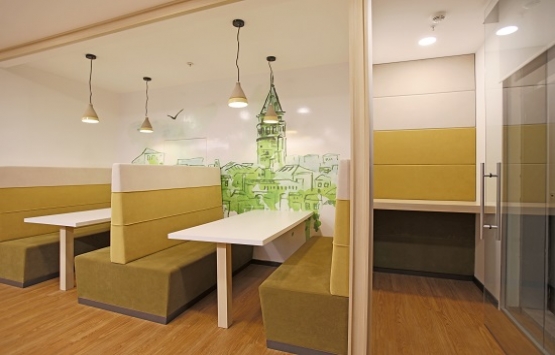 Regus hız kesmeden büyüyor!