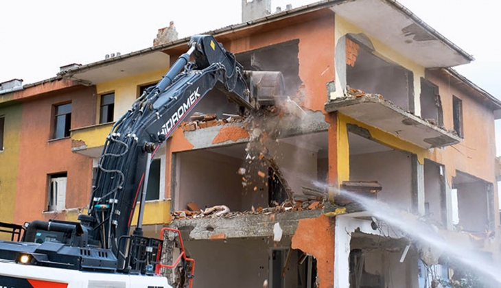 İstanbul Küçükçekmece deki Güneş Sitesi, Yarısı Bizden Kampanyası yla dönüşüyor: 8 blok yıkılıyor!