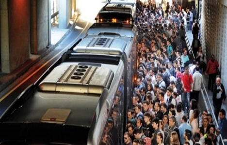 Haramidere'de metrobüs eylemi yapıldı!