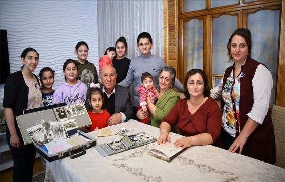 Şuşalılar 28 yıl sakladıkları tapularını sandıklardan çıkardı!