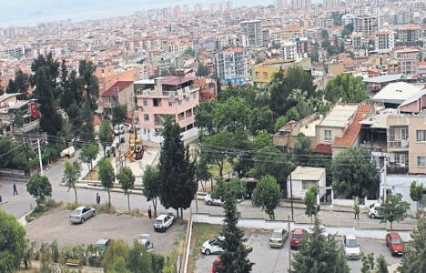 Karşıyaka Cumhuriyet Mahallesi'nde çok katlı binalara tepki!