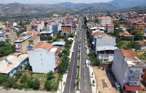 İzmir Beydağ’a asfalt dopingi!