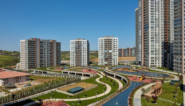 TOKİ Sosyal Konut Projesi’nde hane geliri ne kadar? Asgari ücretliler için 2022 ucuz konut projesi detayları…