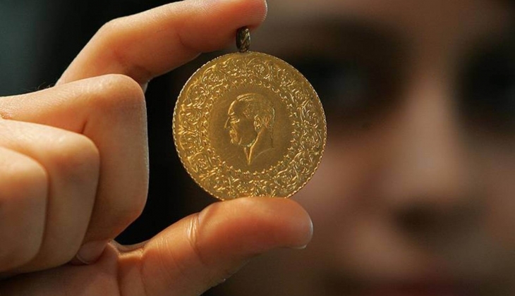Altın yatırımcılarının etekleri tutuştu! Gram altın bir haftada 200 TL ye yakın değer kaybetti!