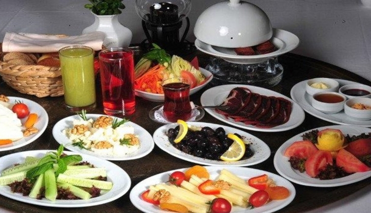 Sahurda ne yenmeli? Sahurda en çok ne tok tutar?