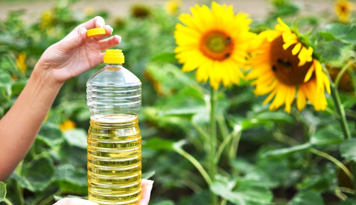 Migros ta ayçiçek yağlarında büyük indirim. Ayçiçek yağlarının fiyatı 32 TL ye düştü. İşte Ayçiçek yağ fiyatları