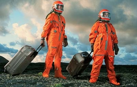 2023'e kadar tur operatörleri uzaya yolcu gönderecek!