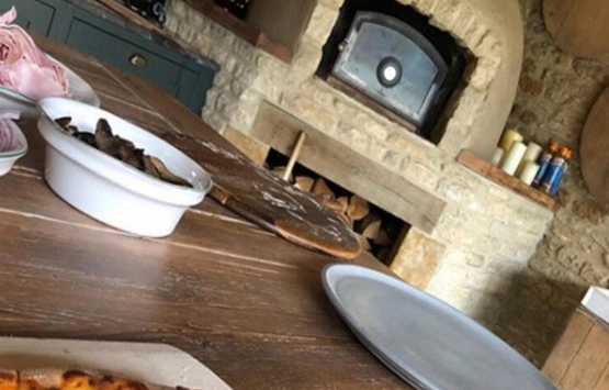 Beckham ailesinin modern Beckingham Sarayı!