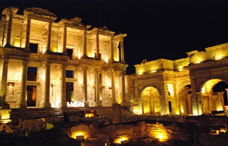 Efes UNESCO Dünya Mirasları Listesi'ne girecek!