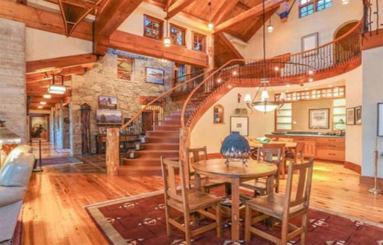 Oprah Winfrey Orcas Adası nda 8 milyon dolara ev aldı!