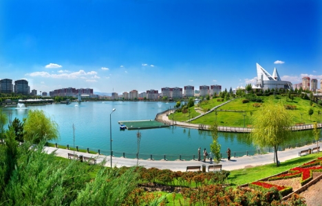 Emsal artışıyla şehit yakınlarına 200 daire!