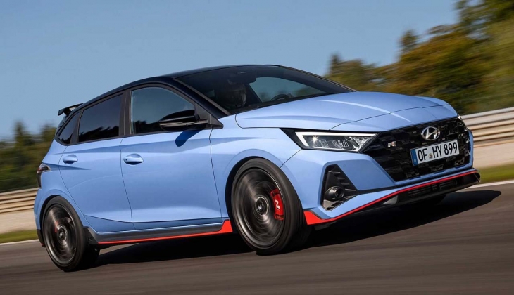 Sıfır araç dip fiyatı gördü! 6 ay sonra ödeyin! Hyundai i20 N ne kadar oldu! İşte 6 Şubat 2023 fiyat listesi…