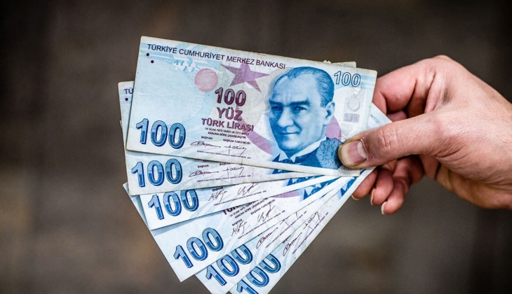 Emeklilerin hesabına maaşa ek tam bu kadar yatıyor! Hemen başvuranın hesabına geçecek: İş Bankası promosyon ne kadar?