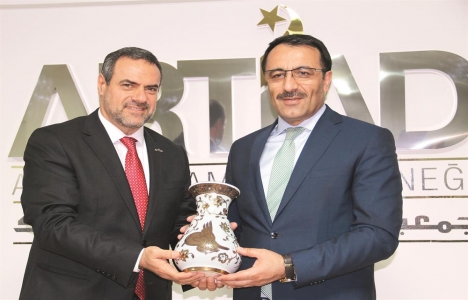 Arap yatırımcılar 16 Nisan'ı bekliyor!