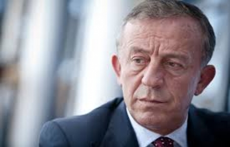 Ali Ağaoğlu: Ekonomiyi çökertmek istedi!