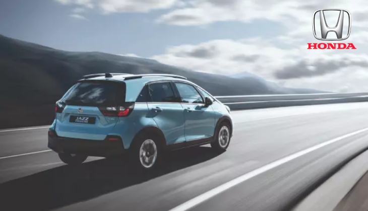 Honda Jazz e-HEV’e büyük zam geldi! Jazz e-HEV’in yeni fiyatını görenler şaştı kaldı!