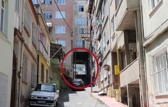 Samsun'da apartmanın altından sokak geçiyor! 