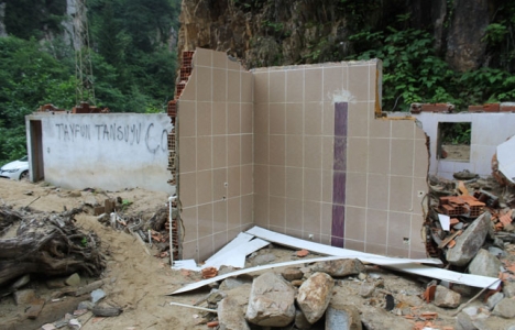 Rize İkizdere'de yıkılan tesisler ne olacak?