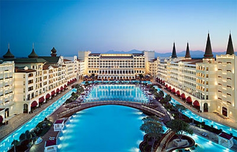 Antalya'da üç otele beyaz bayrak ödülü!