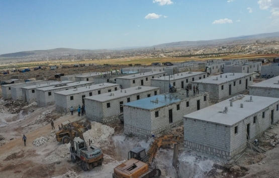 Veli ve öğretmenlerden Suriyelilere konut yardımı! 