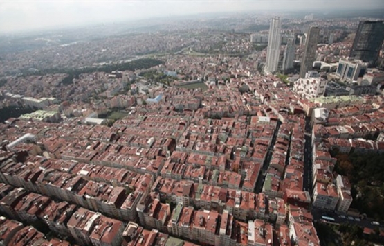 Depreme dayanıksız okullar yıkılıyor!