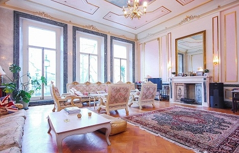 İşte Londra da 102 milyon TL ye emlak sitesinde satılan malikane!