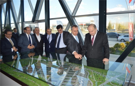 Kadri Kartal, Otonomi projesini inceledi!