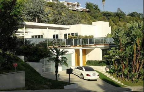 Melanie Brown un Los Angeles taki evi satışa çıktı!