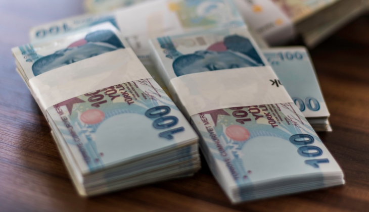 Dolar 25 TL yi devirdi: Ekonomistler ve analistler peş peşe konuştu!