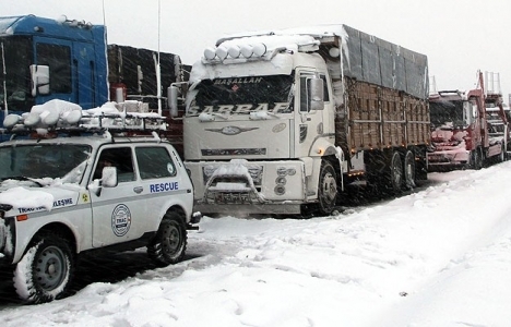 Balıkesir-İzmir karayolu ulaşıma açıldı!