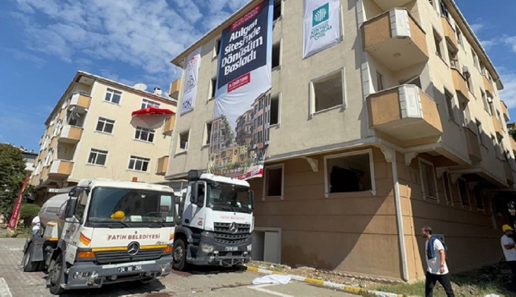 Fatih’teki 33 yıllık Atılgan Sitesi nin yıkımına başlandı! 176 konutluk siteyi TOKİ dönüştürecek!