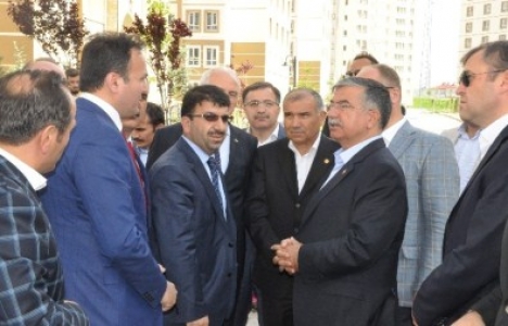 Sivas Komyapı Toki konutlarının anahtar teslimi yapıldı!